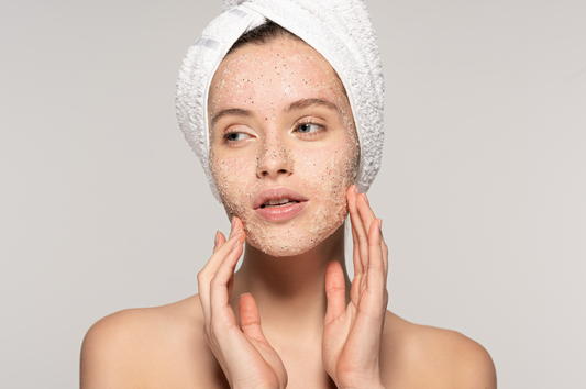 Pourquoi utiliser un exfoliant pour le visage ?